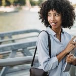 女電腦袋：展現時尚與實用兼備的文化魅力