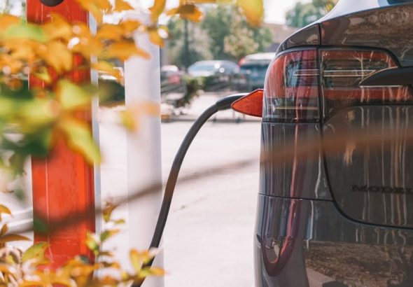 電動車的魅力：綠色未來的文化之旅